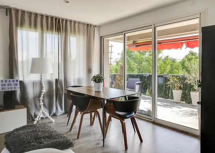 Apartman 100 M2 Loft With Terrace - Downtown